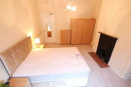 3 Bed Flat, Byres Road, G11 - Photo 4