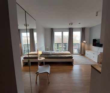 Studio Apartment with fitted kitchen in Revaler Street - Photo 5