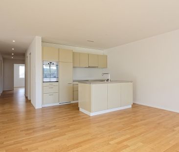 Rent a 4 ½ rooms apartment in Zeihen - Photo 5