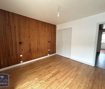 Location Appartement 3 pièces 66m² CHAMBERY 73000 - Photo 2