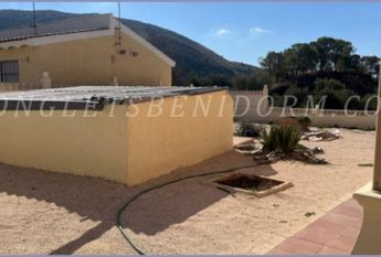 REF. 1654-Finestrat-950€