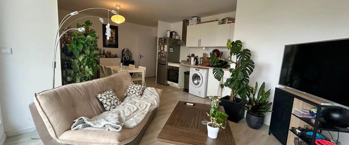 Appartement à louer 4 pièces 76.91m² - Photo 1