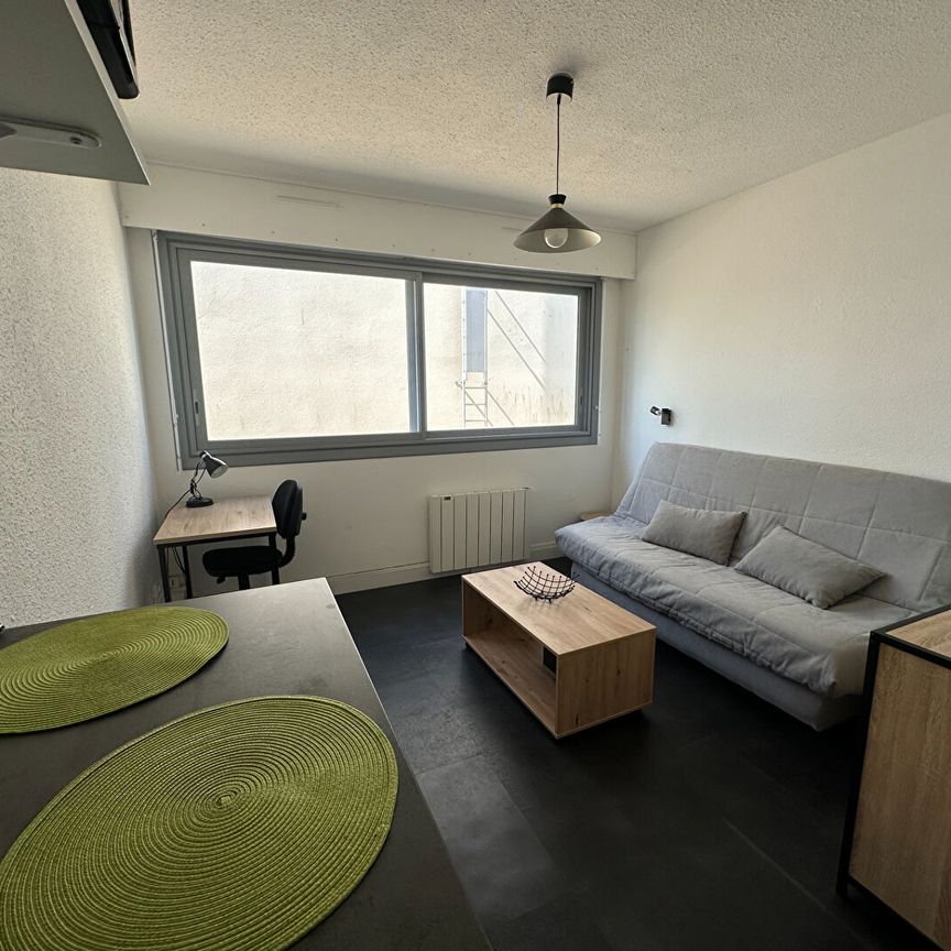 Appartement Saint Nazaire 1 Pièce(s) 20 M2 - Photo 2