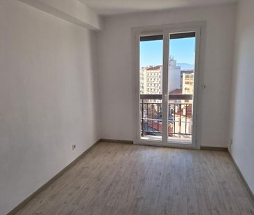 Appartement à PERPIGNAN – 560.0€/mois - Photo 3