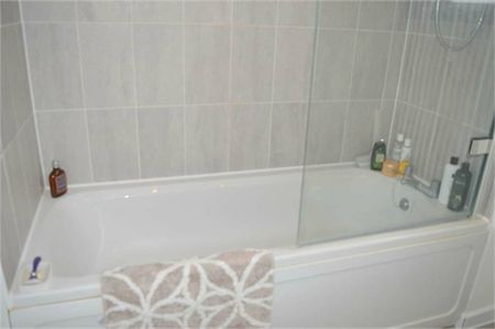 Rambler Lane, Kent, London - Photo 4