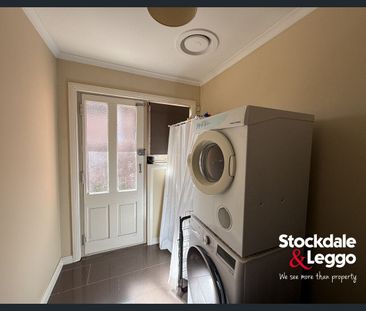 22 Rosebud Crescent, Broadmeadows, Vic 3047 - Photo 6