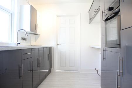 1 bedroom house to rent - Photo 2