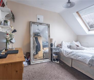 5 bedroom terraced house to rent - Photo 3