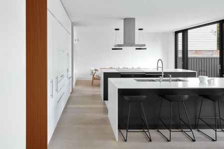 For Lease - 35 Munro Park Avenue, Toronto, Ontario - Photo 4