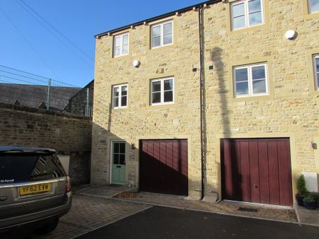 4 bedroom house to rent - Photo 2