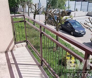 Pronájem bytu 3+1 72 m² - Fotografie 6