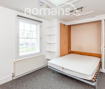 Studio to rent - Photo 2