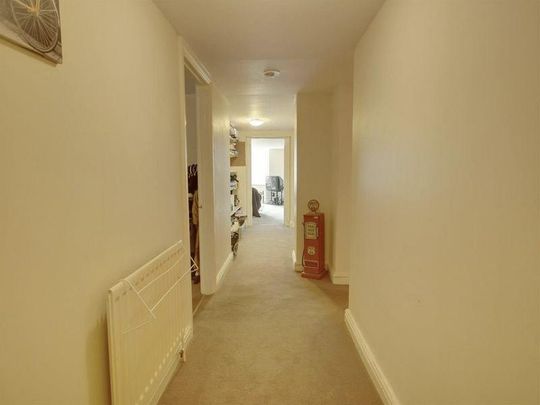 Blenheim Road, Redland, Bristol - Photo 1