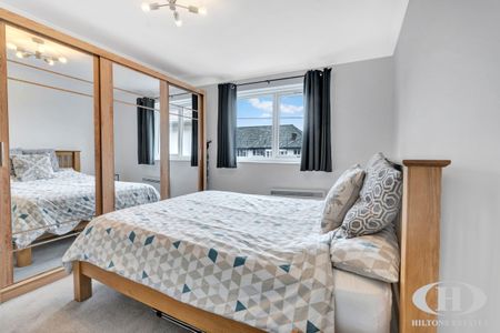 Edmonscote, Argyle Road, London - Photo 4