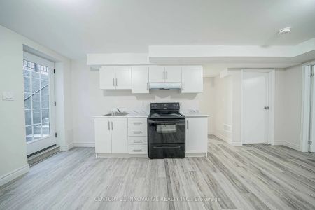 Detached Home For Lease | E9039489 - Photo 3