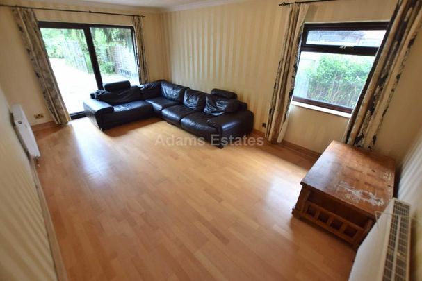 5 bedroom detached house to rent - Photo 1