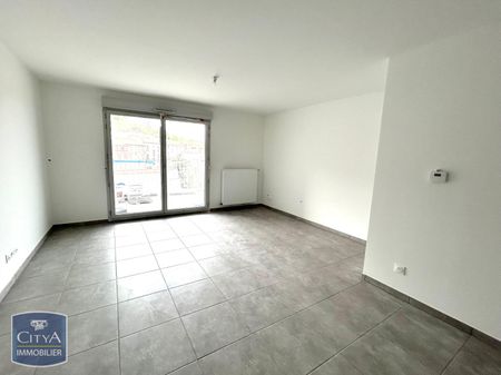 Location Appartement 3 pièces 62m² ST ETIENNE 42000 - Photo 4