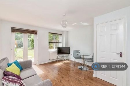 2 bedroom semi-detached house to rent - Photo 3