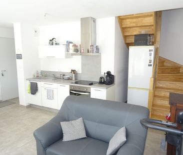 Location maison 3 pièces, 63.79m², Vinassan - Photo 1