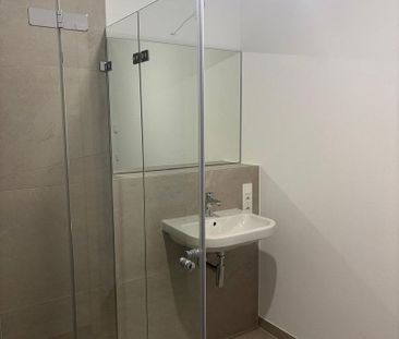 Pronájem bytu 2+1 • 60 m² bez realitkyTheodor-Mathieu-Straße Bamber... - Photo 2