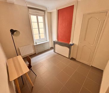 NIMES CENTRE - APPARTEMENT MEUBLE T3 DE 63M2 - Photo 3