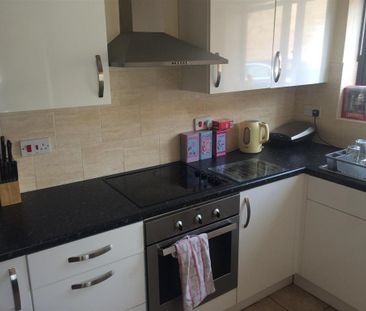 1 bedroom semi-detached house to rent - Photo 1