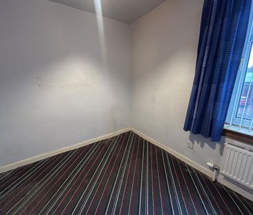 3 bedroom end of terrace house to rent - Photo 5