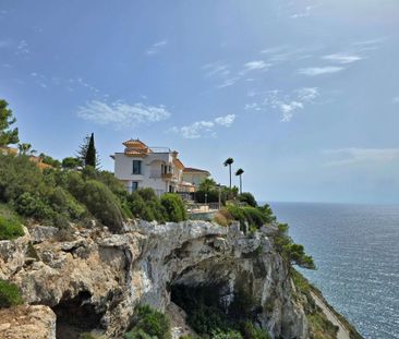 Una villa donde el Mediterráneo forma parte de tu hogar - Foto 1
