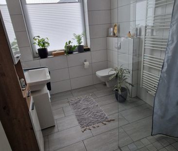 moderne 3 Zimmerwohnung im EG - Photo 4