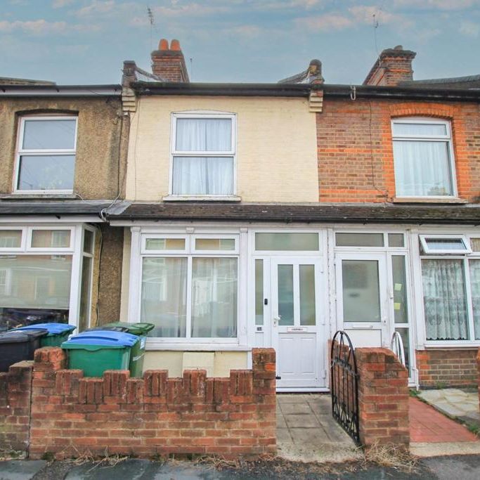 2 bedroom terraced house to rent - Photo 1