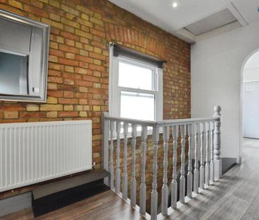 2 bedroom maisonette to rent - Photo 5