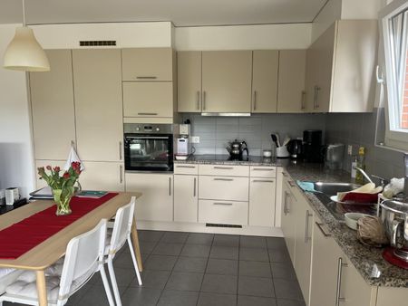 Bel appartement de 3 pièces au rez-de-chaussée - Foto 5