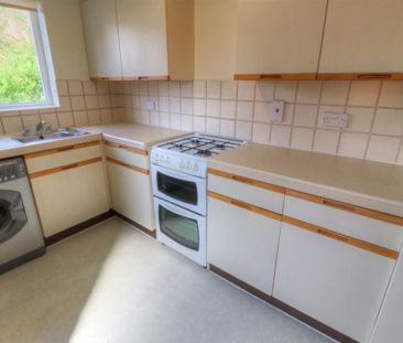 3 BED Semi-detached house To rent - Photo 5