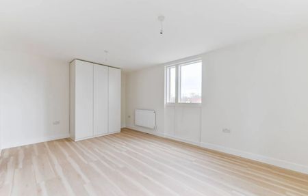 2 Bed Flat, Norbury Avenue, SW16 - Photo 5