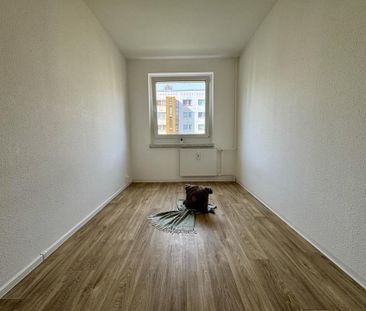 Geräumige 4-Raumwohnung mit Einbauküche - Foto 5