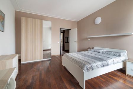 Via Giotto, Milan, Lombardy 20145 - Photo 4