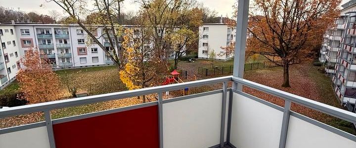 3 Zimmer Wohnung mit Balkon in Frankfurt - Foto 1