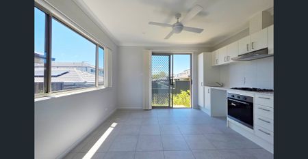 Brand New One Bedroom Granny - Photo 2