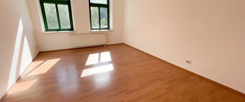 Große 2-Raum-Wohnung in ruhiger, zentrumsnaher Lage von Aue - Photo 1