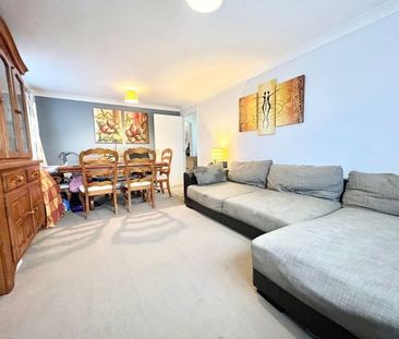 Park Cottage Drive, Fareham - Photo 2