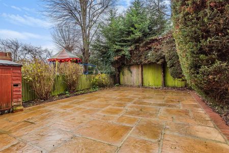 3 bedroom end of terrace house to rent - Photo 5