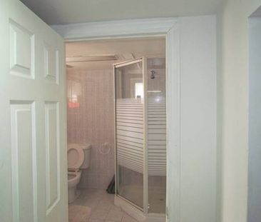 One bedroom apartment on St.Clair West $1350 single/$1500 double - Photo 2