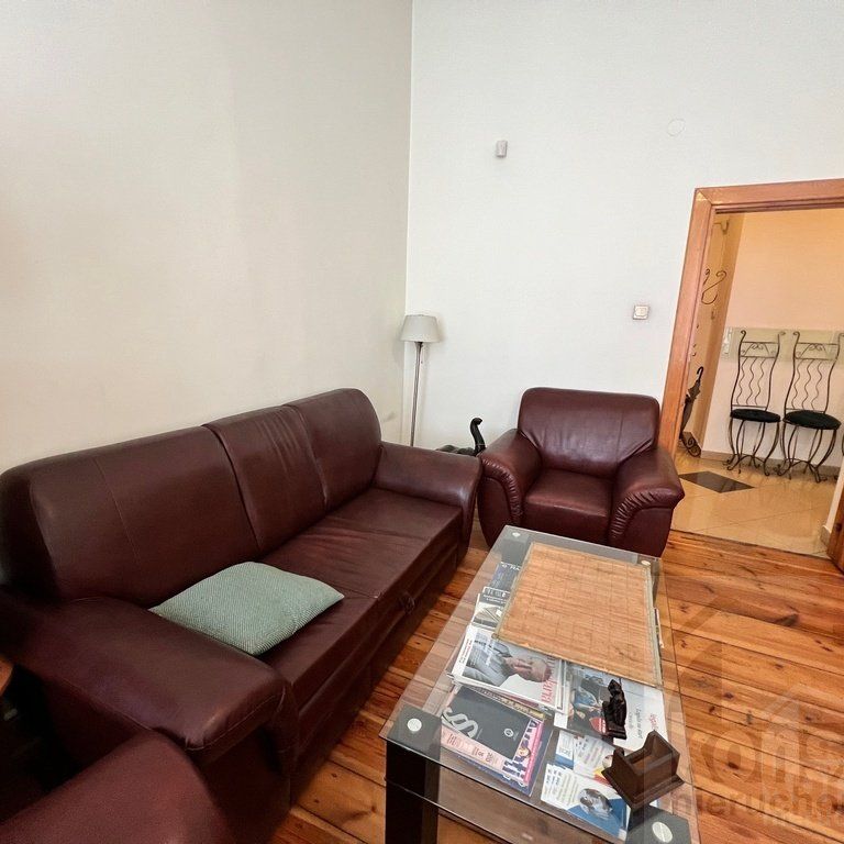 Centrum, 4 pok. po remoncie, ładna kamienica - Zdjęcie 1