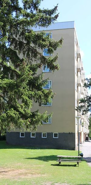 Törnrosavägen 16, Karlhov - Foto 2