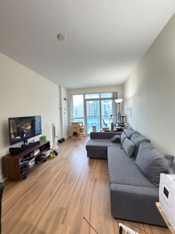 For Lease - 28 Linden Street Unit# 907, Toronto, Ontario - Photo 2