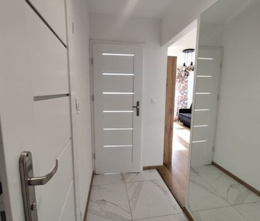 2 pokoje przy Rondzie Daszyńskiego | Widok 35 m² - Zdjęcie 3