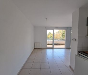 Location Appartement 1 pièce Meublé 28m² VETRAZ MONTHOUX 74100 - Photo 3
