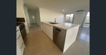 Modern Living at Its Best! - Photo 3