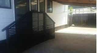 BELOW MARKET VALUE - FANTASTIC FAMILY HOME - Photo 2