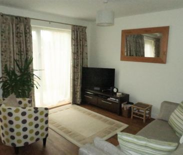 3 bedroom end of terrace house to rent - Photo 5